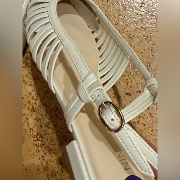 New Nine West Cream Pointed-Toe Slingback Flats Size 8 1/2 Women’s - Picture 12 of 15